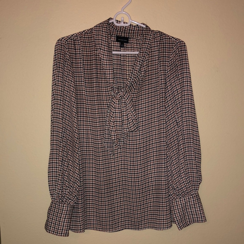 Black, brown, & cream checkered long sleeve blouse. Size large.